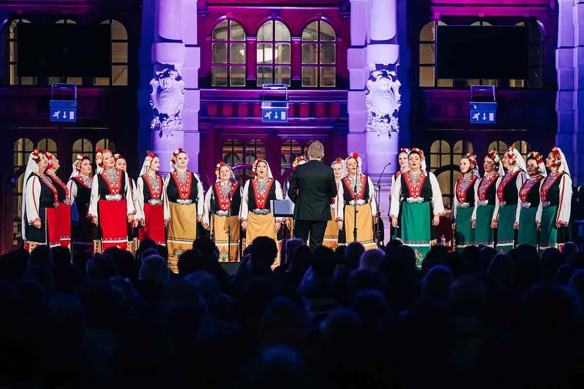 Bulgarian Voices. Image Kris Kesiak