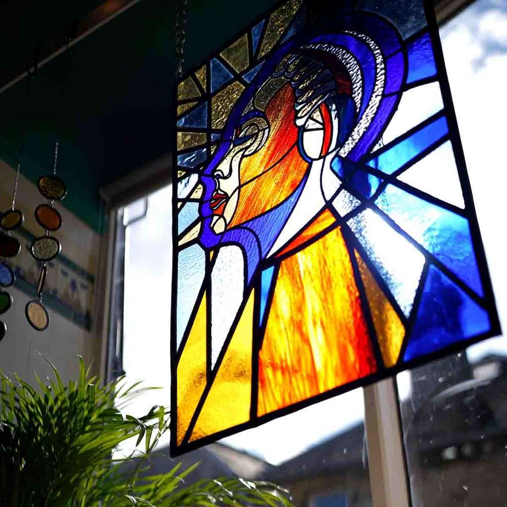 Portrait Window by Moton Studio